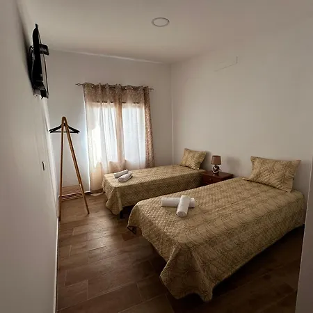 Casa Dos Passarinho's , *