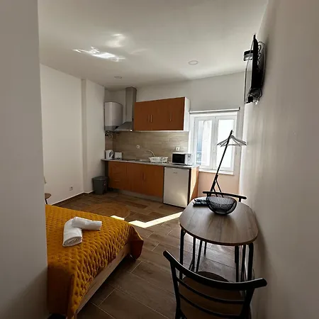 Casa Dos Passarinho's , Lagos